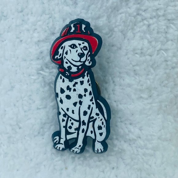 Firehouse Dalmation Dog Fire Hat Tie Tack Lapel Pin Jewelry Brooch Plastic - Picture 2 of 10